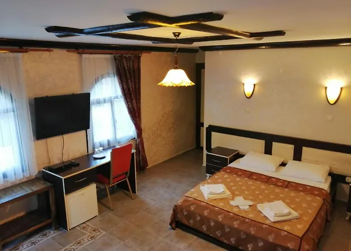 Antik Manastir Butik Отель *