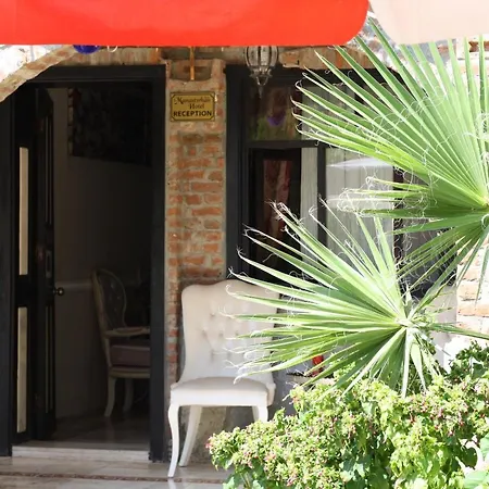 Antik Manastir Butik Szálloda