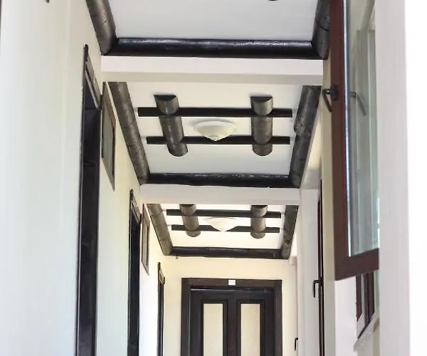 Antik Manastir Butik Edremit